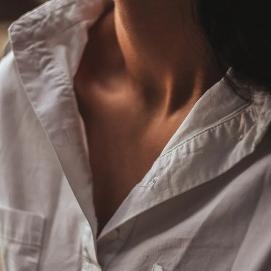 Camisa blanca clásica